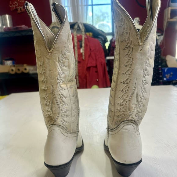 Vintage 90s Santa Fe Boot Co Cream Western Boots Womens 8.5 USA Leather - Picture 8 of 15